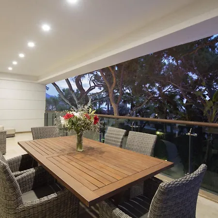 Nirvana Mediterranean Excellence 벨디비